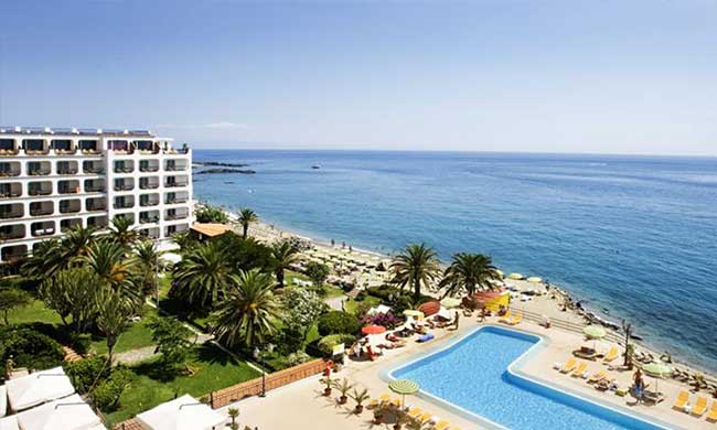 RG Naxos Hotel
